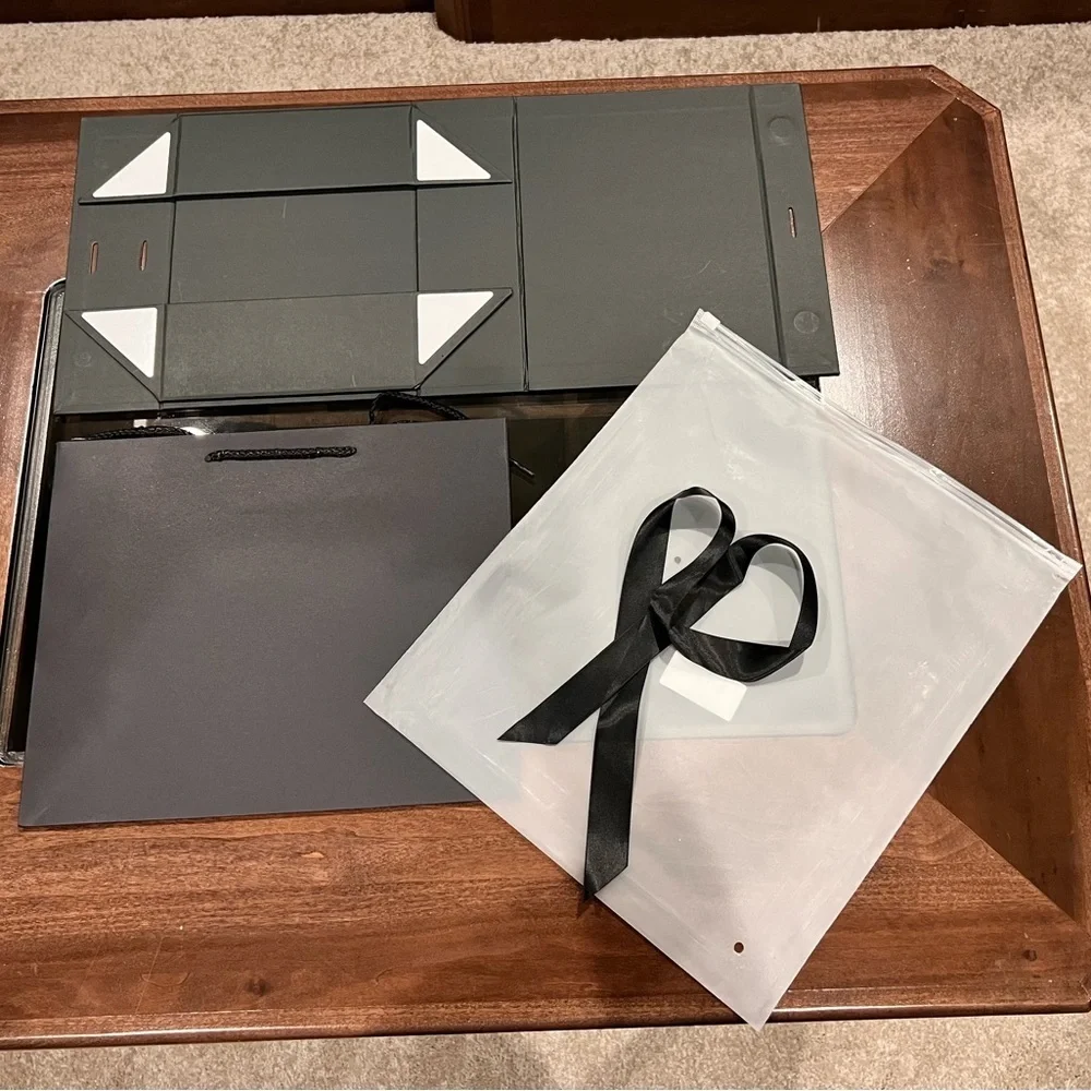 🆕 SET OF 5 - Elegant Black Gift Wrap Set